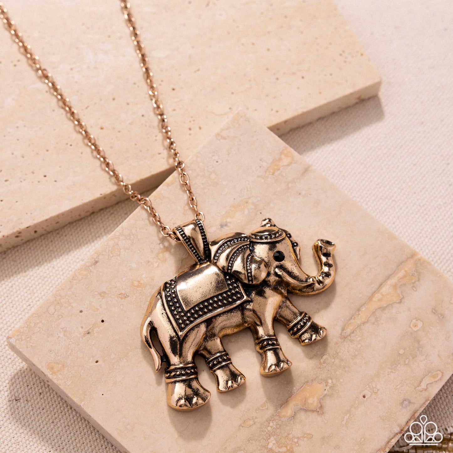 Paparazzi Accessories ❤️Elaborate Elephant - Gold by Lady Sassy