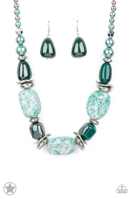 shop-sassy-affordable- chunky-blue-glaze-blockbuster-necklace-paparazzi-accessories