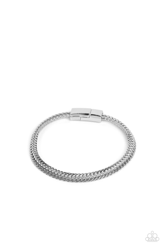 shop-sassy-affordable-cable-train-silver-paparazzi-accessories