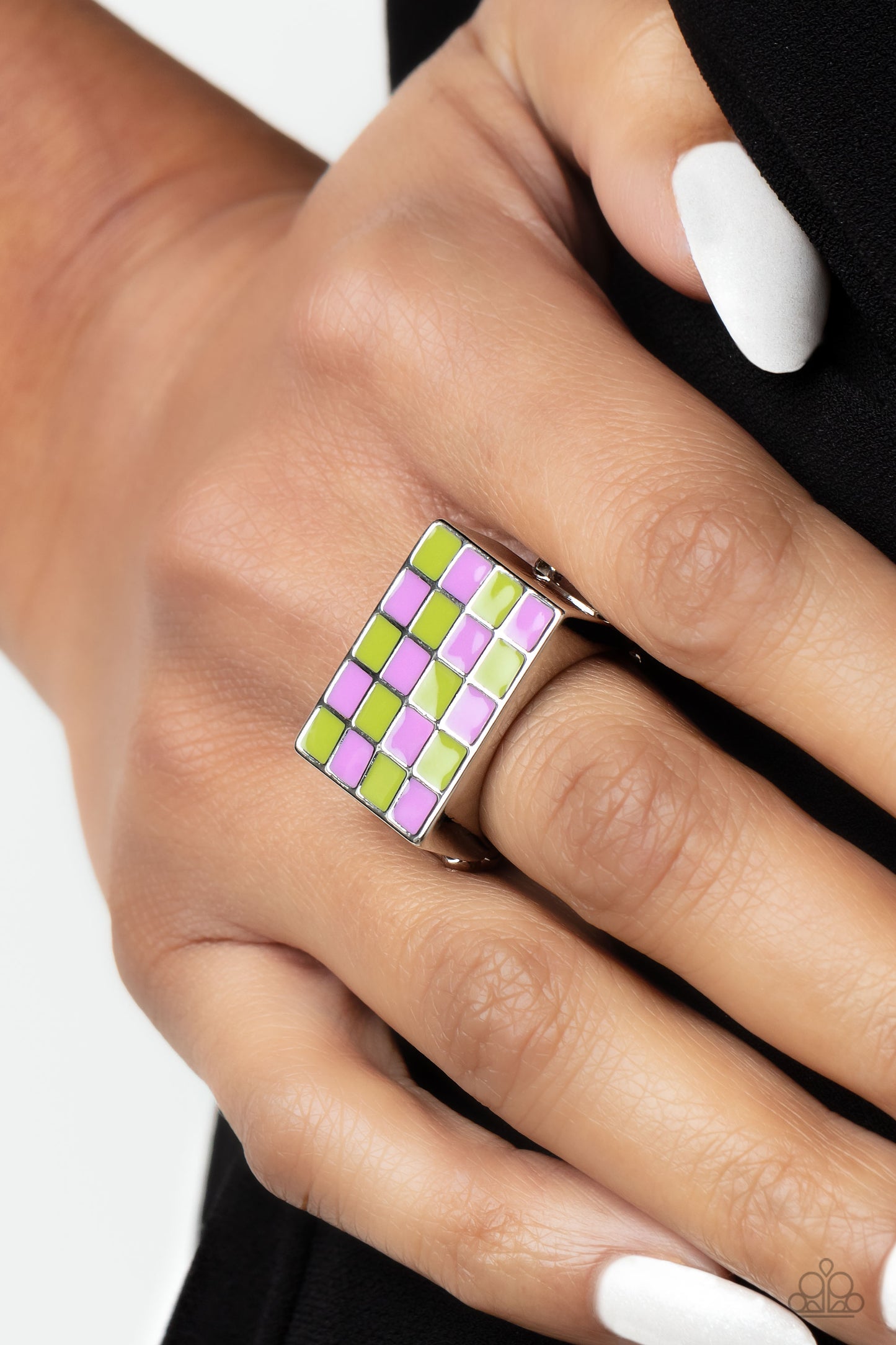 Paparazzi Accessories ❤️ Checkerboard Craze - Green by Lady Sassy